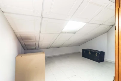 Apartamento T3 para Venda em Baixa da Banheira e Vale da Amoreira