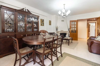 Apartamento T3 para Venda em Baixa da Banheira e Vale da Amoreira
