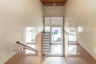 Apartamento T3 para Venda em Baixa da Banheira e Vale da Amoreira