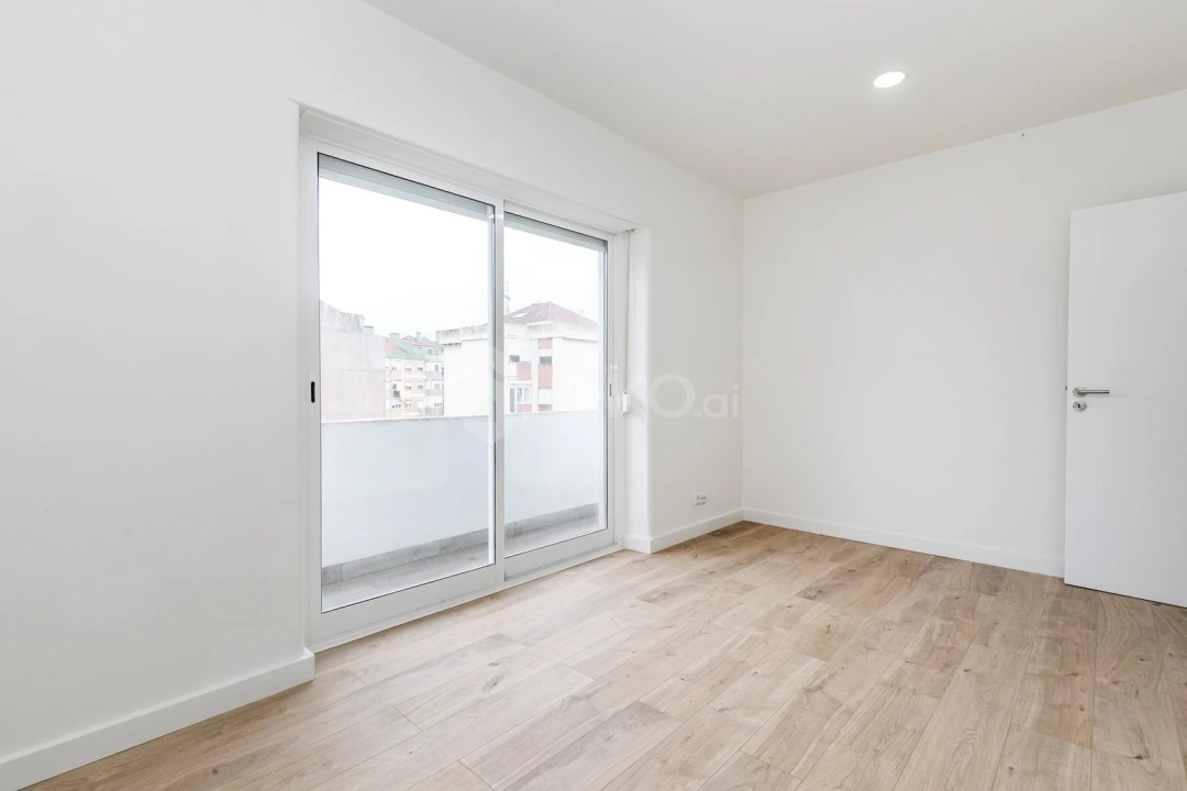 Apartamento T1 para Venda em Águas Livres Foto 5