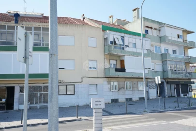 Apartamento T1 para Venda em Águas Livres