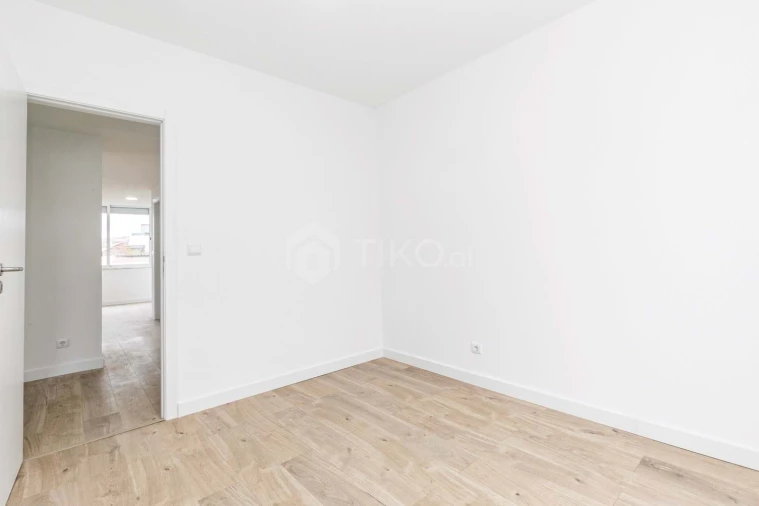 Apartamento T1 para Venda em Águas Livres Foto 11
