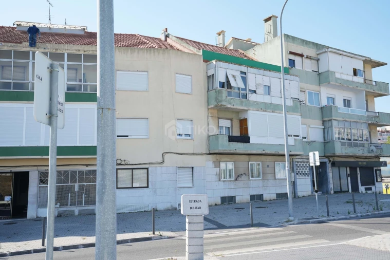 Apartamento T1 para Venda em Águas Livres Foto 13