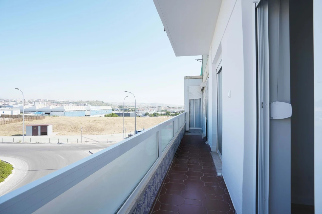 Apartamento T1 para Venda em Águas Livres Foto 12