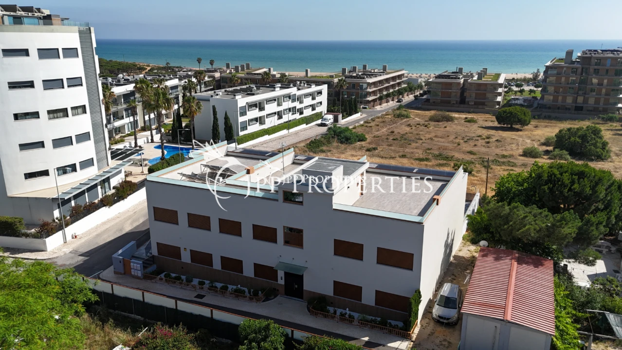 Apartamento T2 para Venda em Quarteira Foto 12