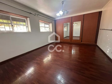 Apartamento T2 para Venda em Algueirão-Mem Martins
