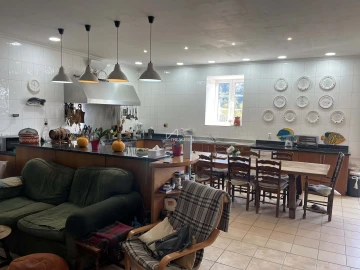 Moradia T10 para Venda em Parada de Gonta