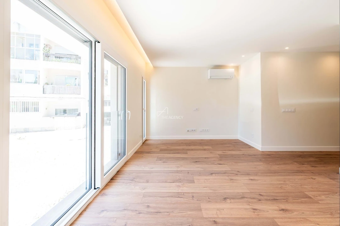 Apartamento T1 para Venda em Cascais e Estoril Foto 7
