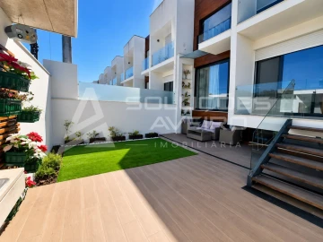 Moradia T4 para Venda em Cacia