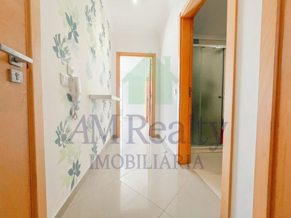 Apartamento T2 para Venda em Ferrel Foto 5