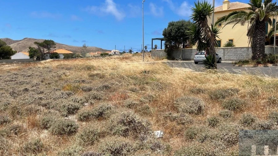 Terreno para Venda em Porto Santo