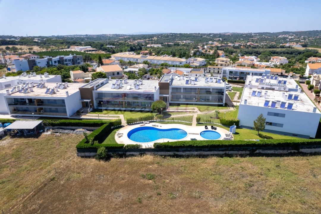 Moradia T3 para Venda em Albufeira e Olhos de Água Foto 32