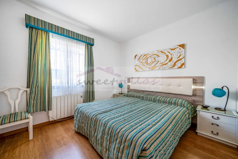 Apartamento T1 para Venda em Quarteira Foto 4