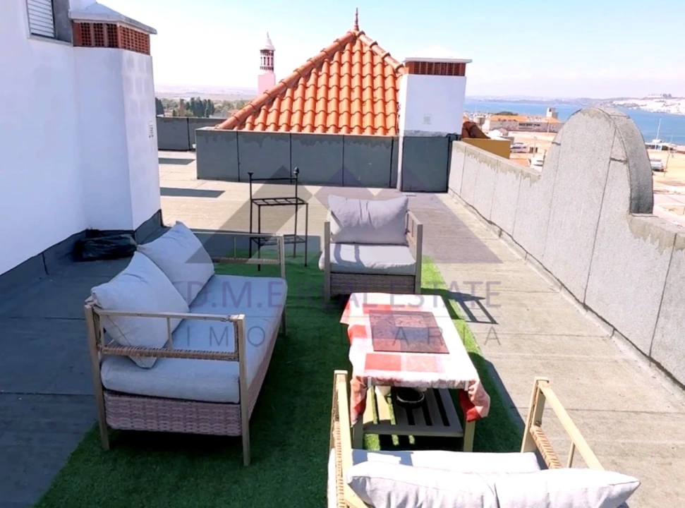 Apartamento T2 para Venda em Vila Real de Santo Antonio Foto 2