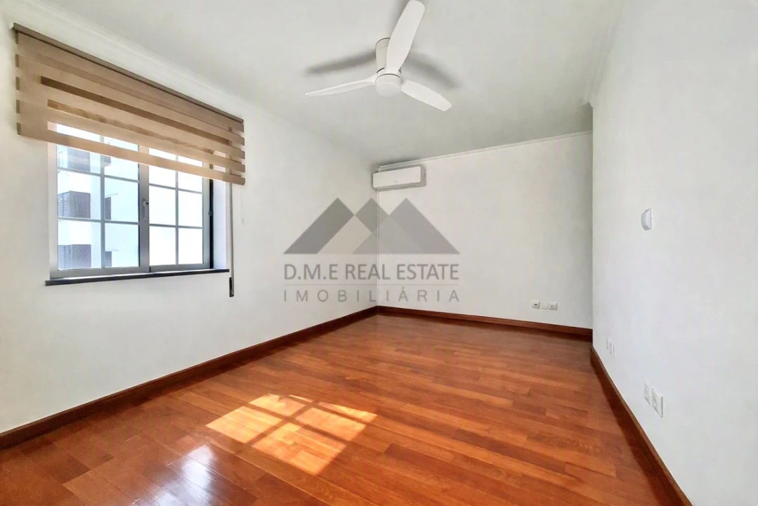 Apartamento T2 para Venda em Vila Real de Santo Antonio Foto 1