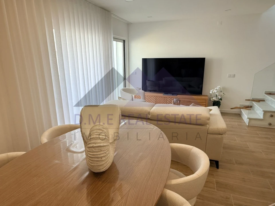 Apartamento T4 para Venda em Monte Gordo Foto 6