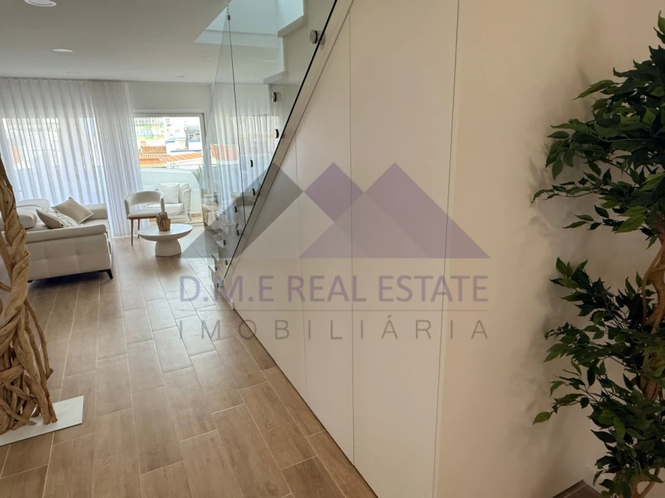 Apartamento T4 para Venda em Monte Gordo Foto 9