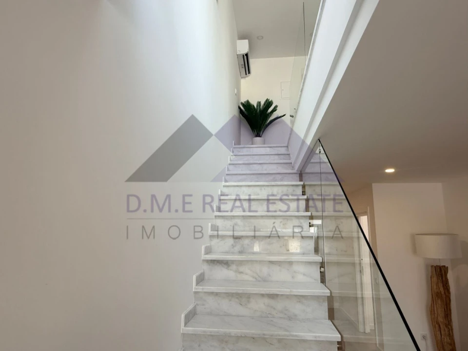 Apartamento T4 para Venda em Monte Gordo Foto 17