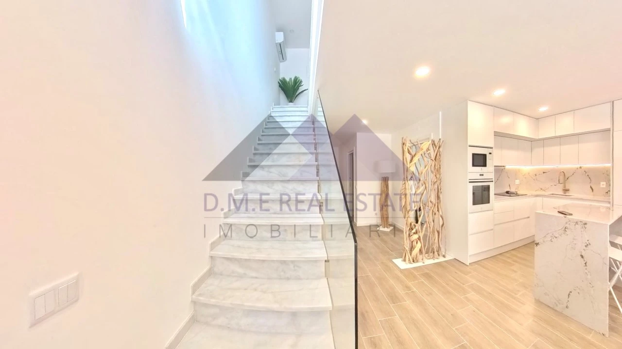 Apartamento T4 para Venda em Monte Gordo Foto 10