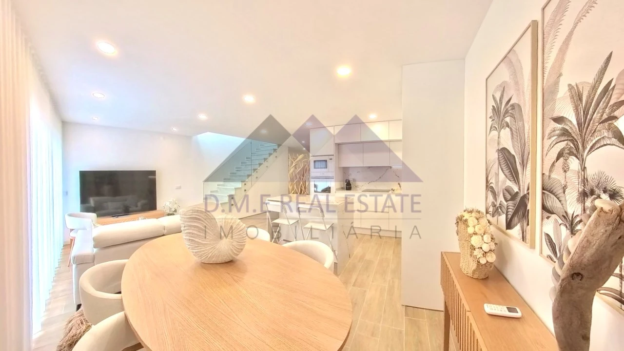 Apartamento T4 para Venda em Monte Gordo Foto 7