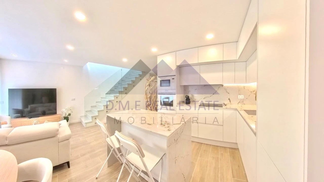 Apartamento T4 para Venda em Monte Gordo Foto 6