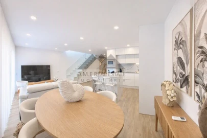 Apartamento T4 para Venda em Monte Gordo