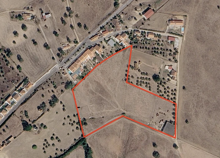 Quinta T0 para Venda em Cabrela Planta 1