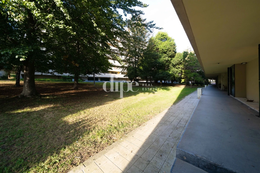 Apartamento T3 para Arrendamento em Creixomil Foto 17