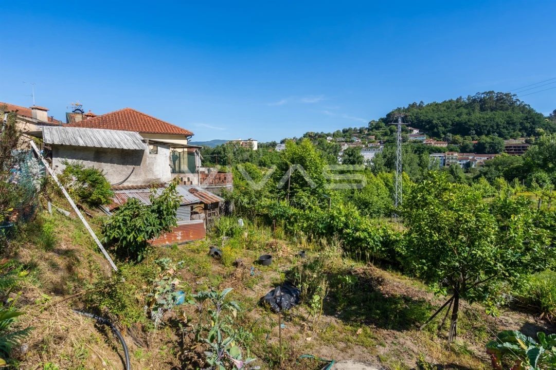 Moradia T3 para Venda em Caldelas, Sequeiros e Paranhos Foto 10