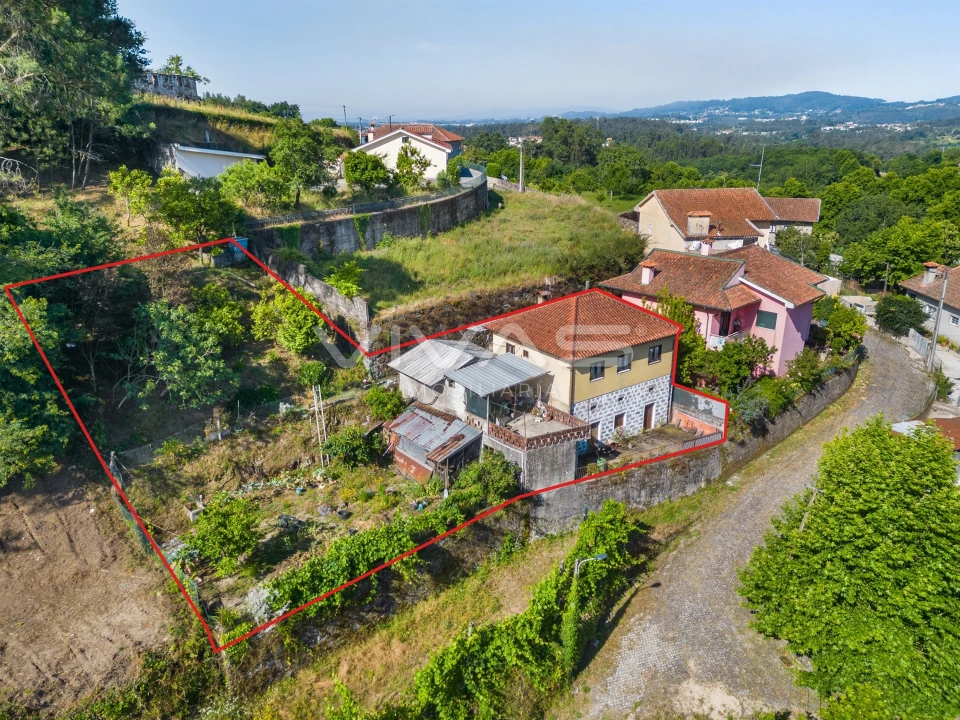 Moradia T3 para Venda em Caldelas, Sequeiros e Paranhos Foto 27