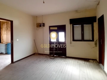 Moradia T0 para Venda em Santa Maria de Sardoura
