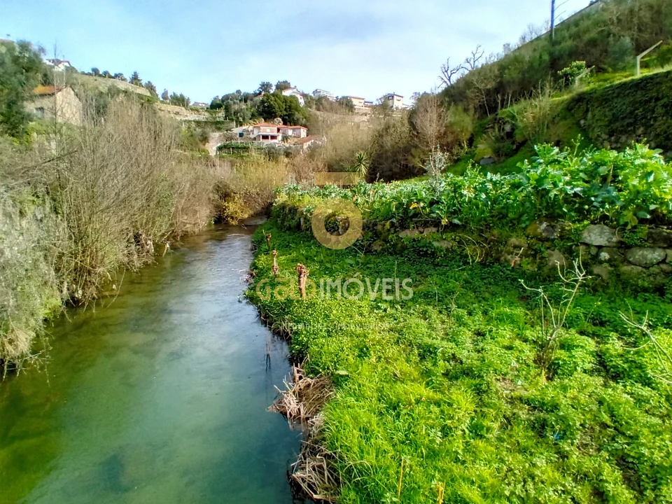 Moradia T0 para Venda em Santa Maria de Sardoura Foto 35