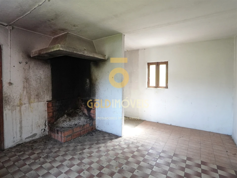 Moradia T0 para Venda em Santa Maria de Sardoura Foto 49