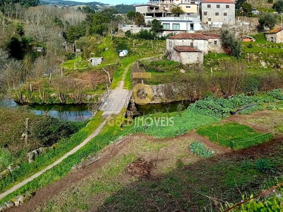 Moradia T0 para Venda em Santa Maria de Sardoura Foto 31
