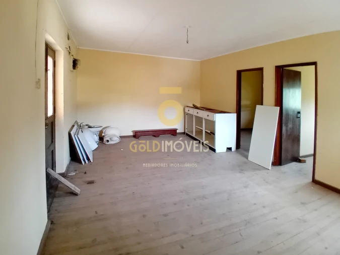 Moradia T0 para Venda em Santa Maria de Sardoura Foto 20