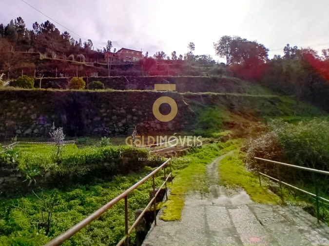 Moradia T0 para Venda em Santa Maria de Sardoura Foto 36