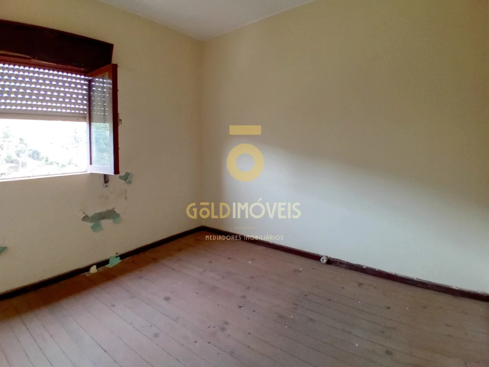 Moradia T0 para Venda em Santa Maria de Sardoura Foto 29