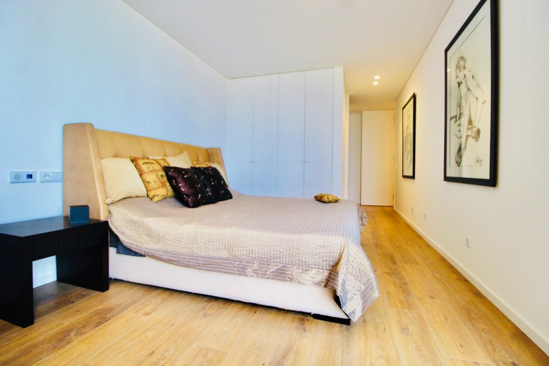 Apartamento T2 para Arrendamento em Olhão Foto 3