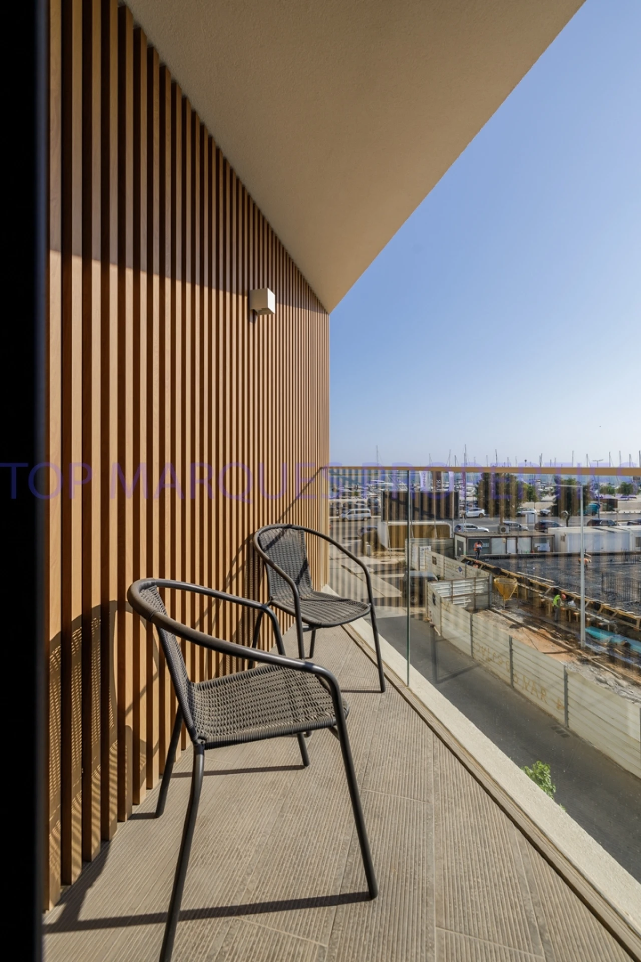 Apartamento T2 para Arrendamento em Olhão Foto 26