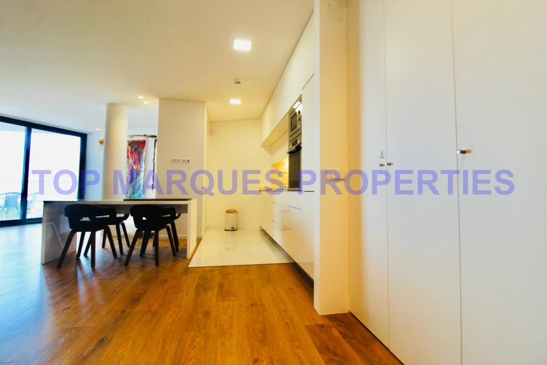 Apartamento T2 para Arrendamento em Olhão Foto 2