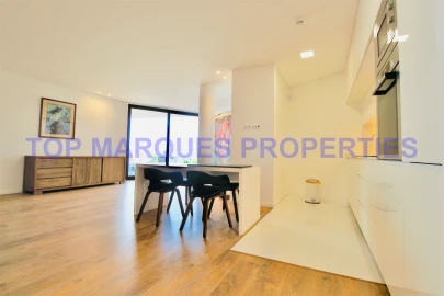 Apartamento T2 para Arrendamento em Olhão