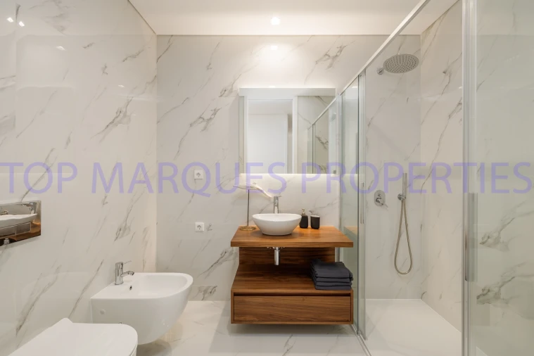 Apartamento T2 para Arrendamento em Olhão Foto 13