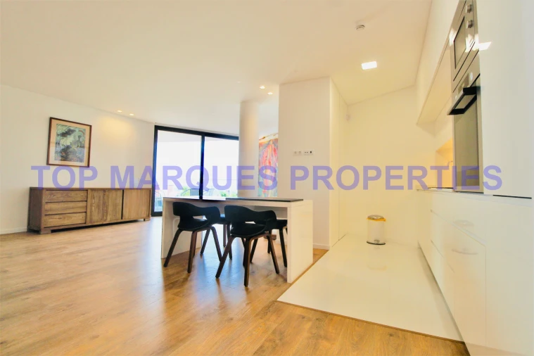 Apartamento T2 para Arrendamento em Olhão Foto 5