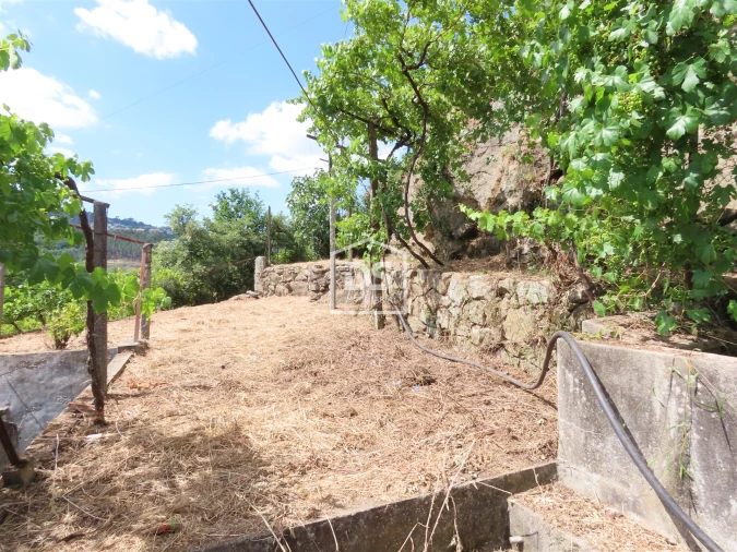 Moradia T2 para Venda em Baião (Santa Leocádia) e Mesquinhata Foto 8