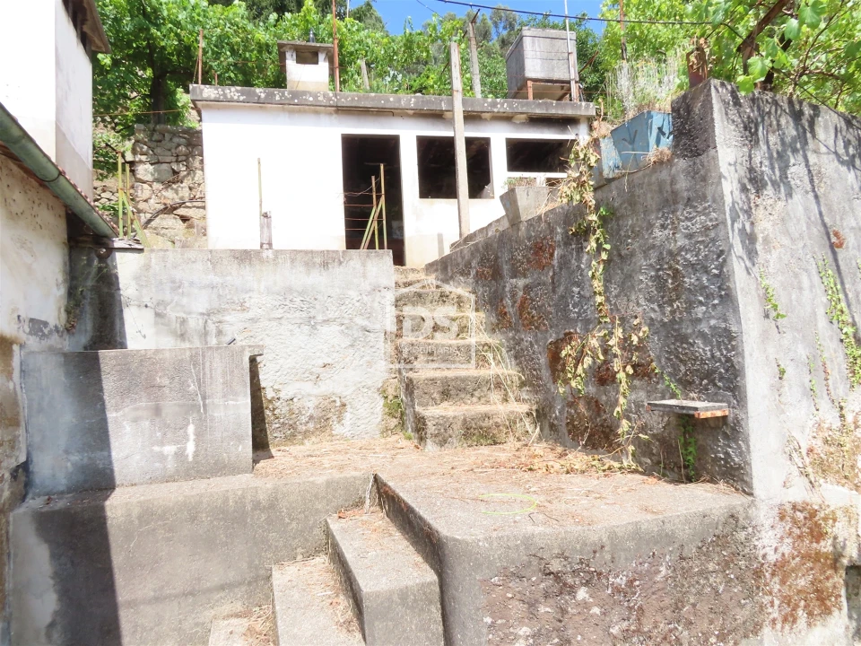 Moradia T2 para Venda em Baião (Santa Leocádia) e Mesquinhata Foto 3