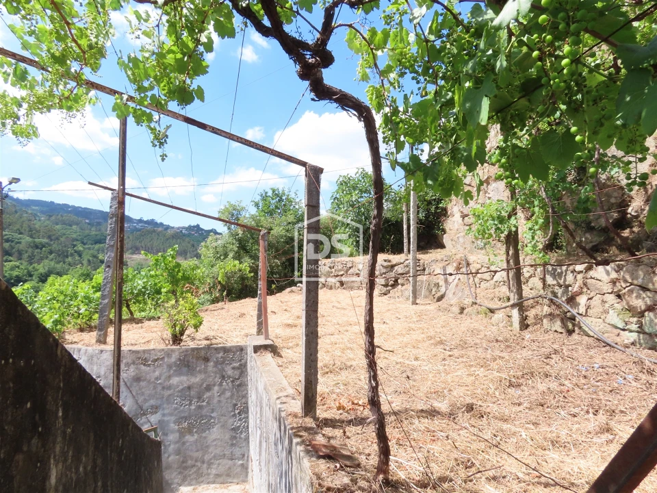 Moradia T2 para Venda em Baião (Santa Leocádia) e Mesquinhata Foto 6