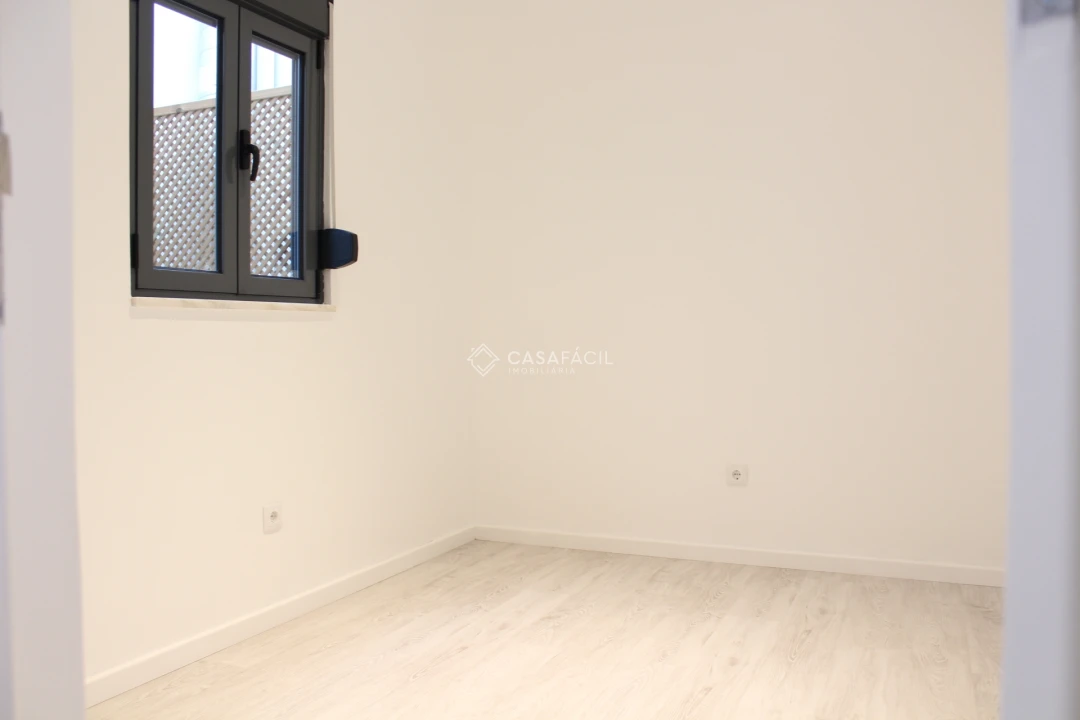 Apartamento T3 para Arrendamento em Alcochete Foto 7