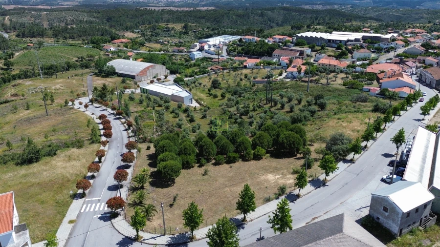 Terreno para Venda em Cebolais de Cima e Retaxo Foto 6