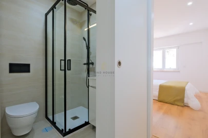 Apartamento T3 para Venda em Benfica
