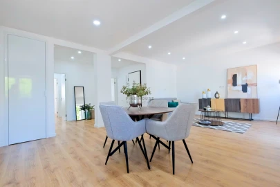 Apartamento T3 para Venda em Benfica